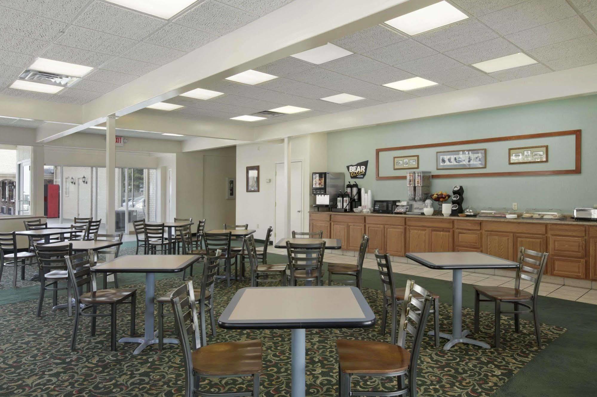 Fairfield By Marriott Port Clinton Waterfront Otel Restoran fotoğraf